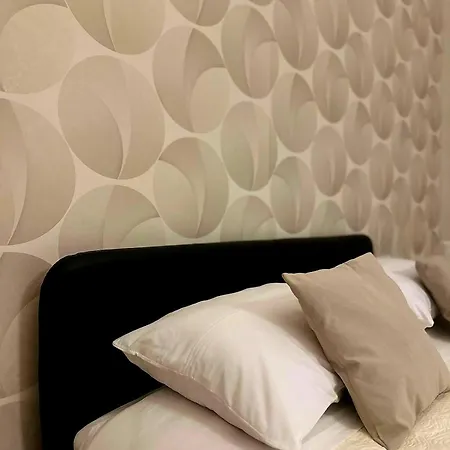 Bed & Breakfast Caroline's 4*