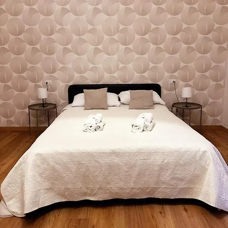 Nocleg ze śniadaniem Caroline's 3*