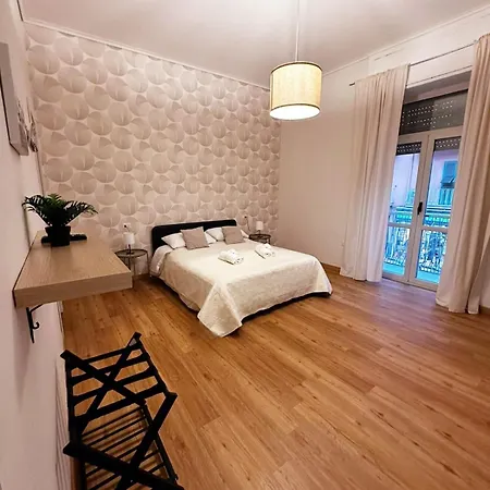 Caroline's Nocleg ze śniadaniem Castellammare di Stabia