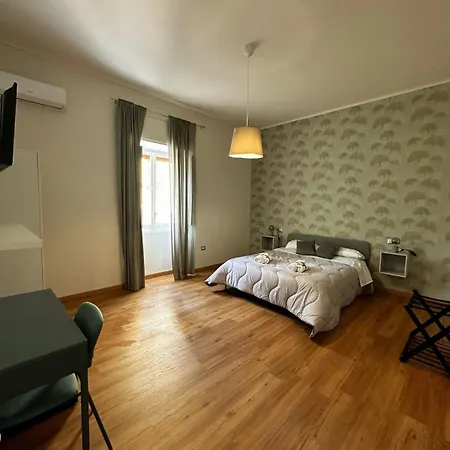 Bed & Breakfast Caroline's 4*